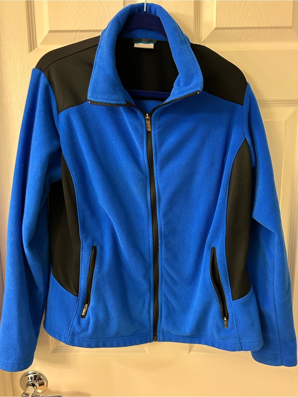 Women's Columbia Blue Fleece Zippered Jacket with Black Accents Size XL
